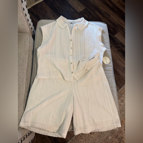 Chenault Other - Chenault Cream Knit Sleeveless  2 piece beach Set size xl